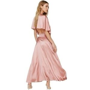 NWT Nasty Gal Satin Angel Sleeve Tie Side Maxi Pink Blush Dress Size 8